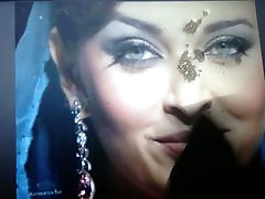Hot face of Aishwarya Rai cummed!!!