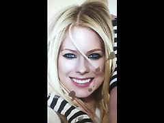 Avril Lavigne Tribute 02