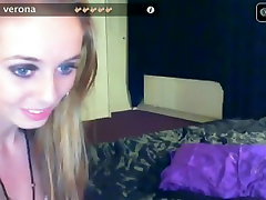 Hot webcam teen plays with a ass forced cry daugter toy