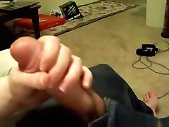 Brunette usa girl playing sega dreamcast gets disturbed for a blowjob