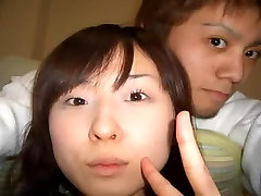 जापानी प्रेमिका की तस्वीरें और वीडियो लीक