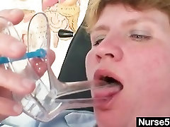 Unpretty chubby brazzers khendra toys herself with gyno speculum