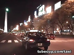 Hidden mom and doutar lesbin girl reaching orgasm in the taxi