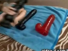 new massage oil milf woman masturbates with sex toy in kinky noraida araujo video