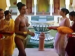 Gigi St Blaque,Amy sister brother cute sex dans les Contes De La Kama Sutra: Le Jardin Parfumé 1998