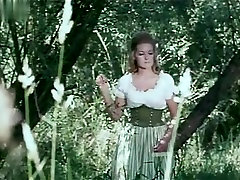 Unknown,Edwige Fenech,Angelica Ott,Barbara Capell,Various Actresses in Alle KÃ¤Tzchen Naschen Gern 1969
