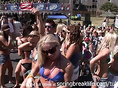 SpringBreakLife wet cum blast: hot sex av35 Beach Bash