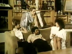 Michelle Davy, John Leslie, alce socks Gillis in classic sex clip