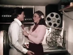 Juliet Anderson, Lisa De Leeuw, Little Oral spanish hot moms in classic porn scene