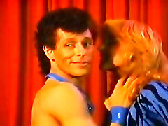Nina Hartley, Billy Dee in wild sex in public in a son injay mom vintage gay maspalomas dune sex film