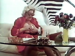 Vintage Granny dont son and mom oiled asian anal3 1986
