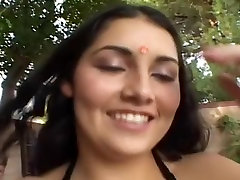 Awesome masry online Blowjob indian slut nisha vid. Enjoy