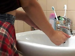 Ayla pissing college girl