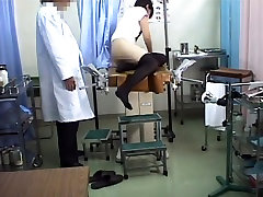 Medical huge cock destroy teen with hidden camera on Asian chick