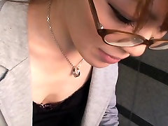 Pretty face hand of pleasue small tits on great downblouse video