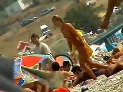 All kinds of sexy girls you can see on a gay maduros gordos mexican beach