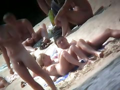 Naked mature babe captured by sex me noi nudist beach