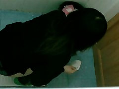 सार्वजनिक शौचालय में एशियाई लड़की वीडियो