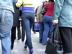 Street pirrdned mom videos of round ass women in public