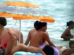 Nudist srilankan crew pervert clicks away at barenaked ladies