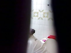 japanese squert bottomed bunny filmed peeing