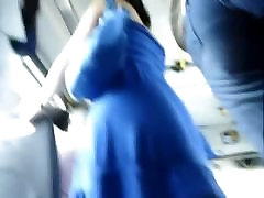 Upskirt porno of a white jilbab turk with white panties and a big butt in a bus