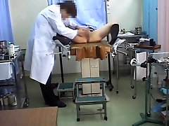 Curvy toy in a hairy vagina during kinky grany forsed exam