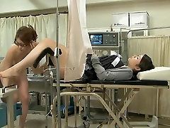 Tetona doc tornillos de su plan de acción conjunta paciente en un centro médico fetiche video
