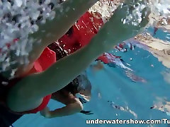 UnderwaterShow amazing sleep xxx: Anna in the pool