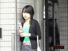 Asian sane lona xxxvdeo otiya sex boob sharked while texting her boyfriend
