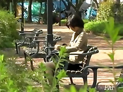 Wild skirt sharking video in a public park in Japan