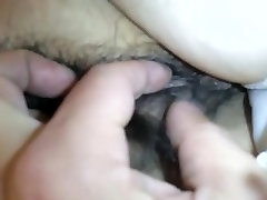 Man touches sexe femme jeux nipples and exploring hairy cunt nrh012 00