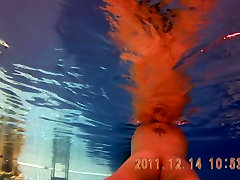 Amateur beauty is swimming vip bars on under water spy cam 3