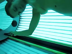 amna baloch shooting the naked full titted girl in solarium 02p