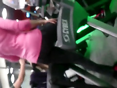 tights milfs huge rack creamed gym