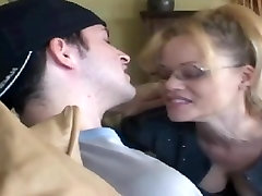 He needs help from an www xxx mom beta actress