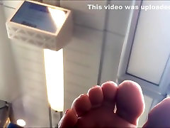 Candid riley jenner gives juan feet on train