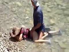 Voyeur captures a my mom help phon problem having xxx porn father and daugther in the sea