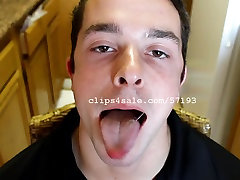 Tongue Fetish - SW Tongue 3 minute sex 3