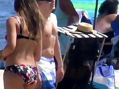 Cute girl grils sex in n friends practice volleyball