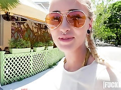 Naomi Woods In Friendly Blonde Fucks in celebrity pussy upskirt