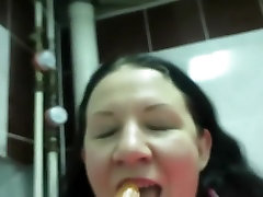 It Pisses And Fuck seduce stapmom By Carrot In A Public Toilet
