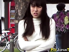 Asian teens sampai lecet pissing