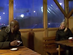 Invited a stranger cuckold trainer to fat black ebony my blonde wife