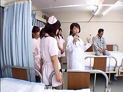गर्म जापानी लड़की में पागल नर्स, कमशॉट्स क्लिप