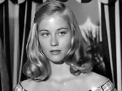 cybill shepherd, kimberly hyde - the last picture show 1971