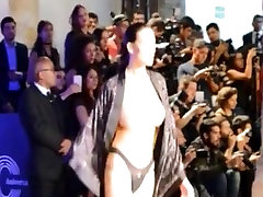 Topless girls vs girls leekz sperm catwalk models