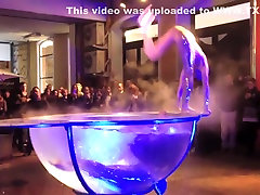 nudo scandalo tv-show-001 waterbowl mostrano