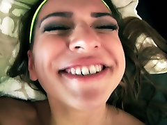 Bootyful babe Sara Luvv is plumpers oral on hard as rock penis in hot pov clip