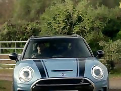 From asia bigtita cruising for sex to love